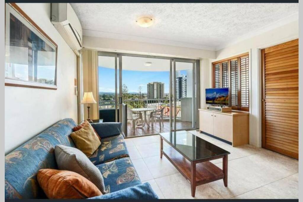 Surfers/Broadbeach Pool View. Free Parking & Wifi Gold Coast Kültér fotó